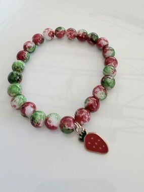 Strawberry Charm Beaded Bracelet Handmade Gifts Novelty Jewelry